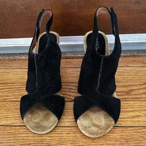 Biviel Black Wedge Sandal